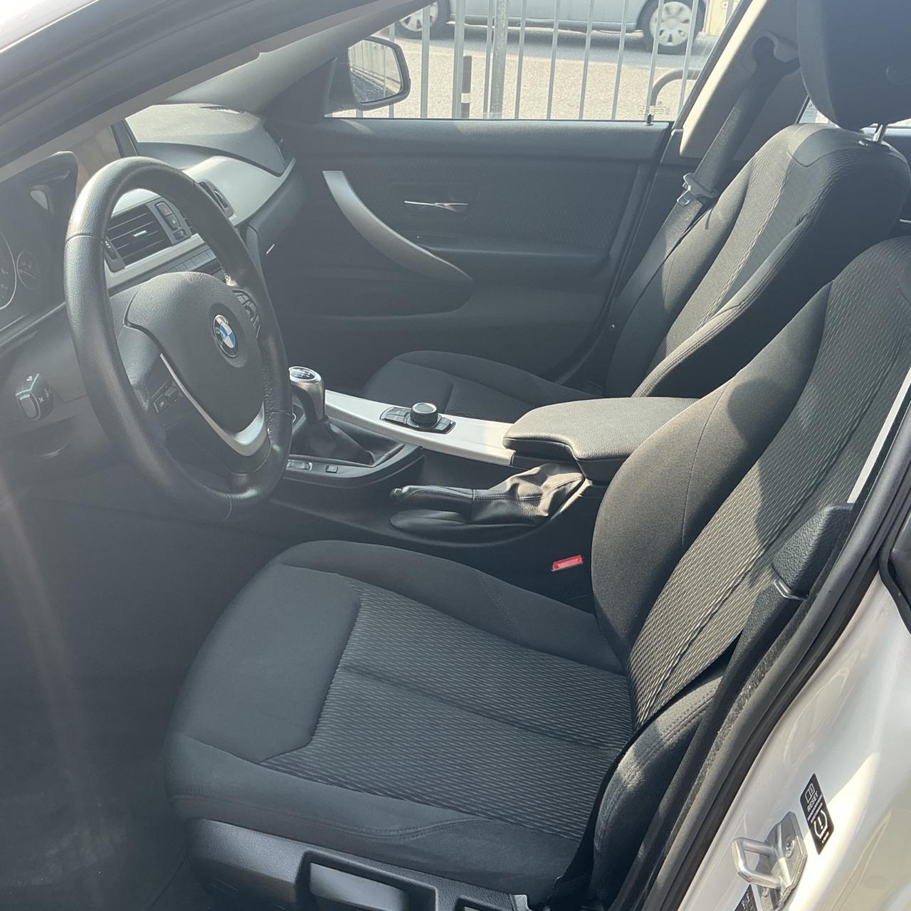 Bmw 4er Gran Coupe 418d Coupé Luxury - km 129.000