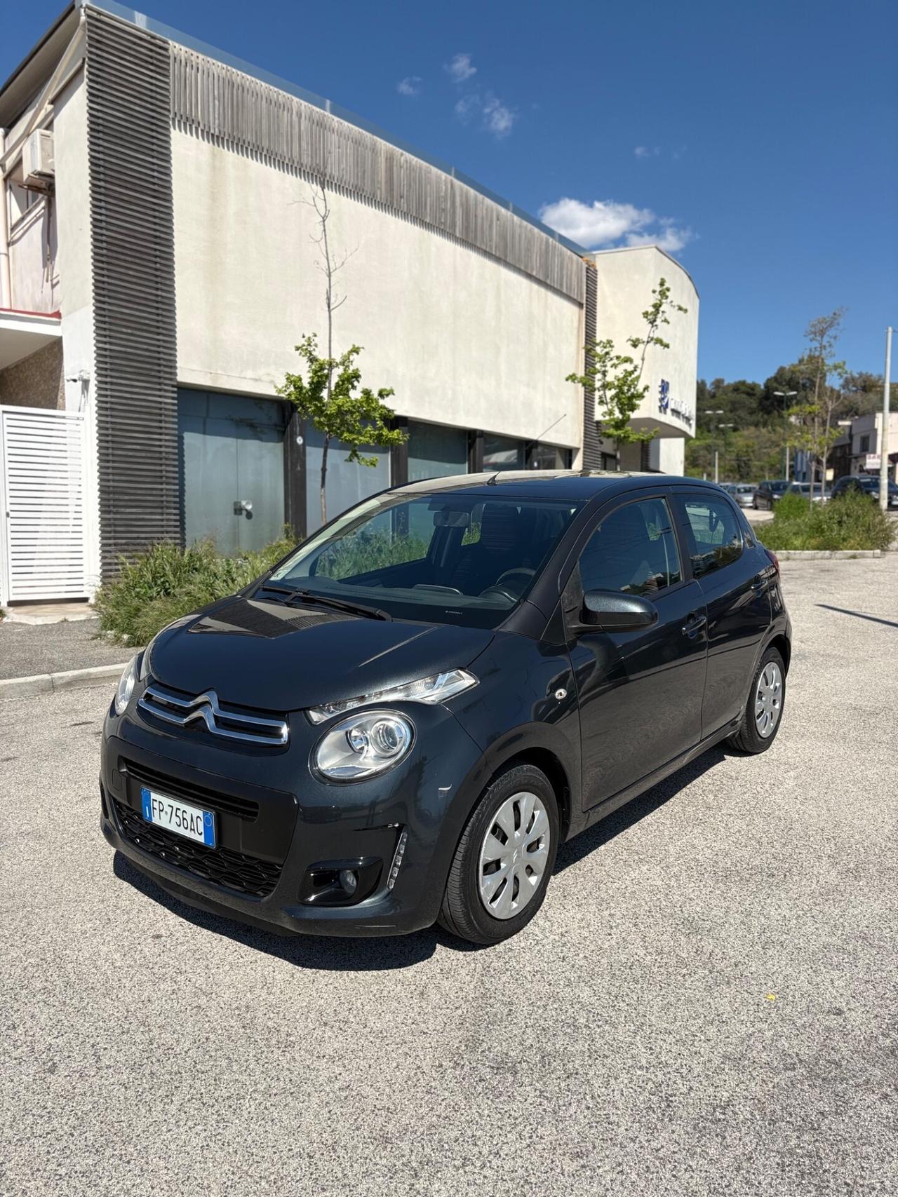 Citroen C1 benzina 1.0cc 68cv 5 porte Schermo Touch