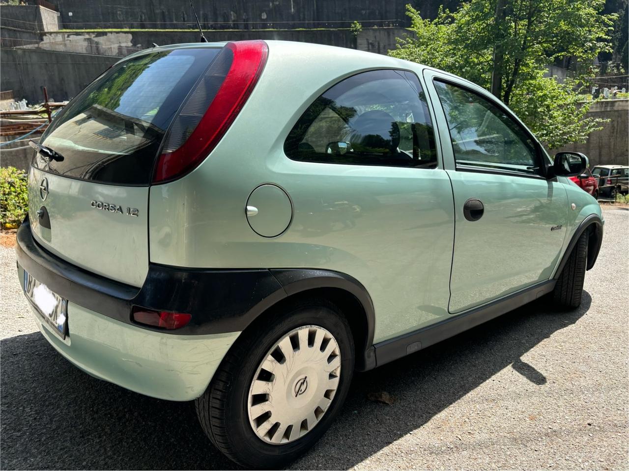 Opel Corsa 1.2i 16V cat 3 porte