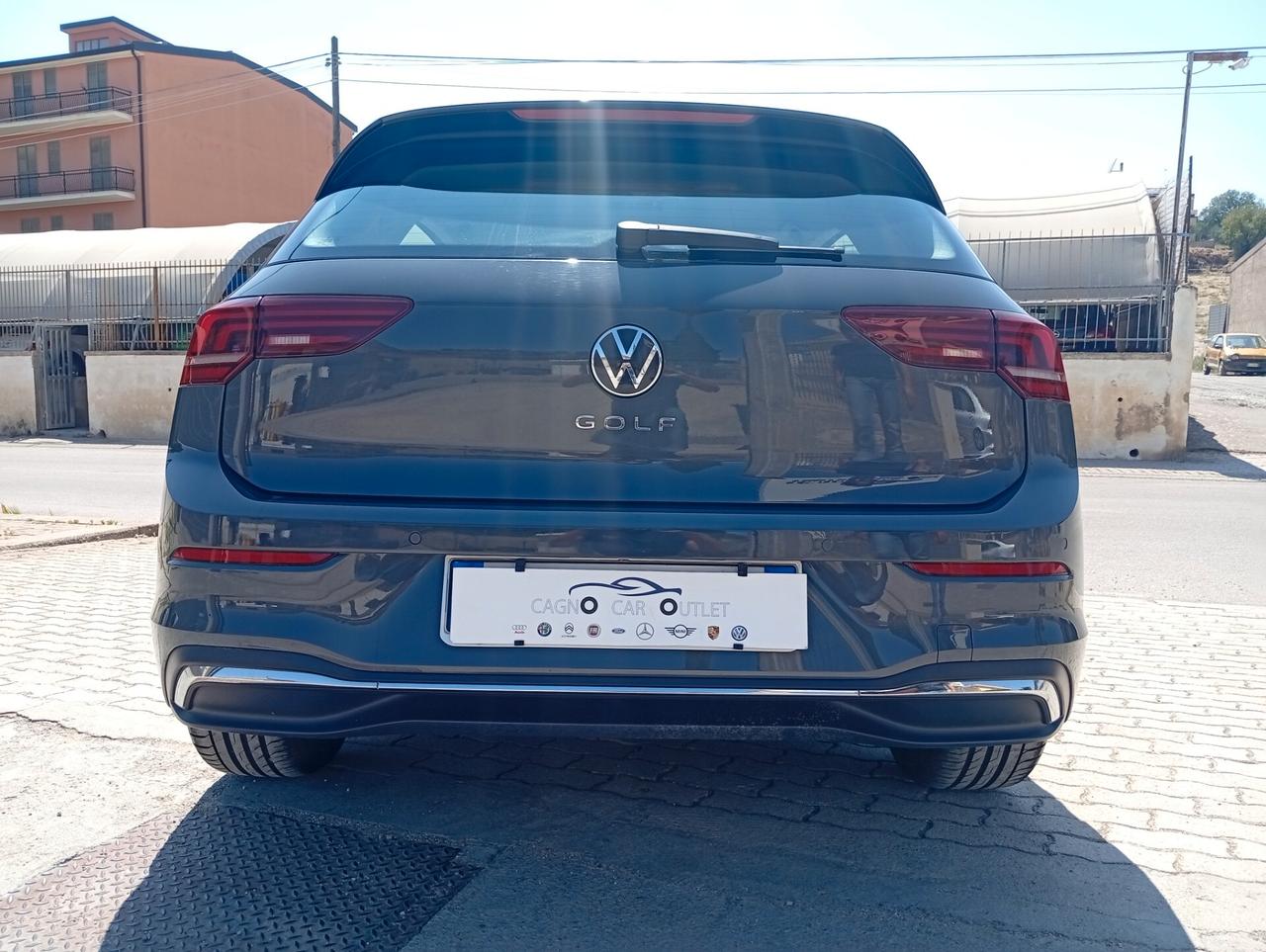 Volkswagen Golf 2.0 TDI 150 CV DSG SCR Style