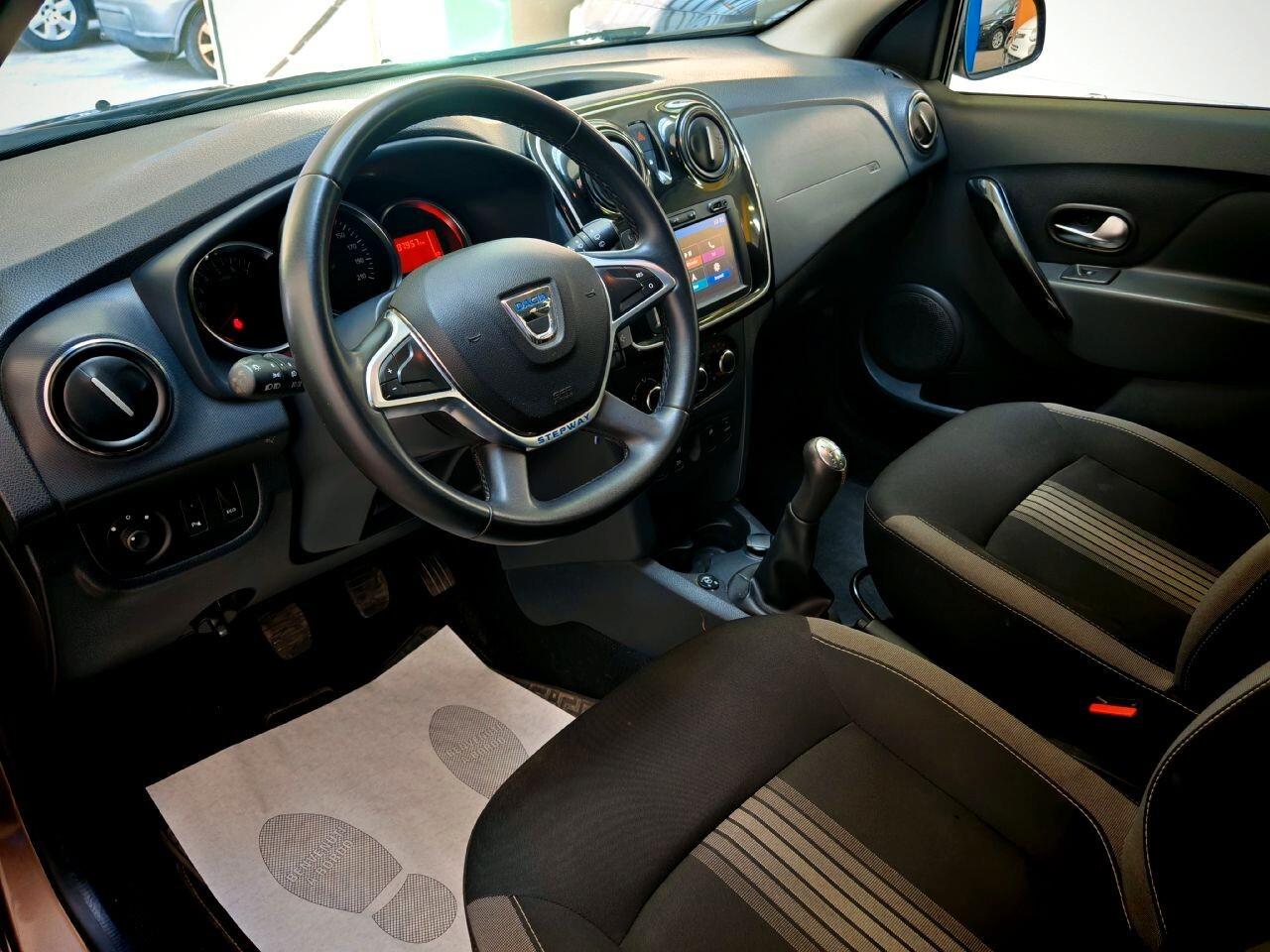 Dacia Sandero Stepway 1.0 GPL TCe 100cv Full Opt