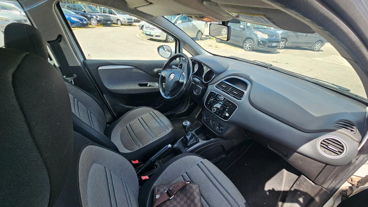 Fiat Punto Evo Punto Evo 1.3 Mjt 95 CV DPF 5 porte S&S Dualogic Dynamic
