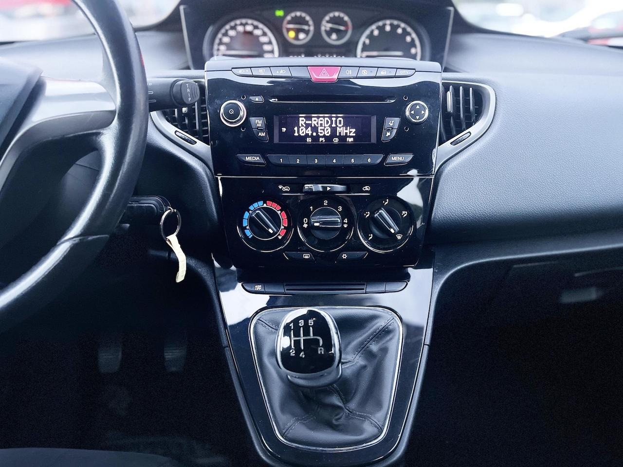 Lancia Ypsilon 1.2 Benzina 69CV E5 Neo - 2011