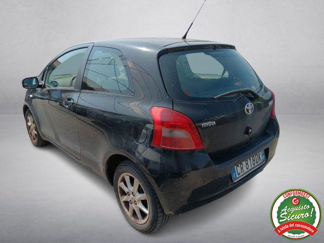 TOYOTA Yaris 1.3 3 porte