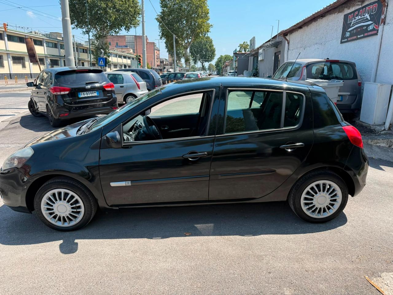Renault Clio 1.2/gpl di serie 2012 auto impeccabile