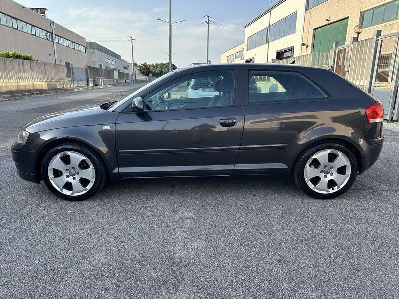 Audi A3 A3 1.9 tdi Ambition 105cv
