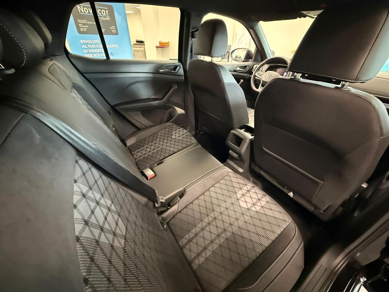 VOLKSWAGEN T-CROSS 1,0 TSI 115 CV R-LINE MY26 MAN 5P