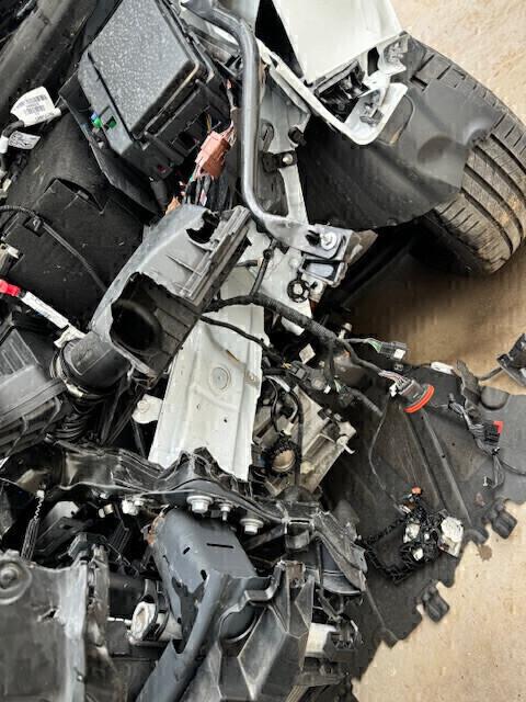 Renault Clio SCe 65 CV 5 porte Evolution 1.0 B 49KW 2023 8000KM