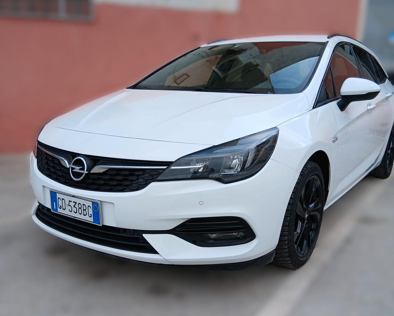 Opel Astra 1.5 CDTI 105 CV S&S Sports Tourer Business Elegance