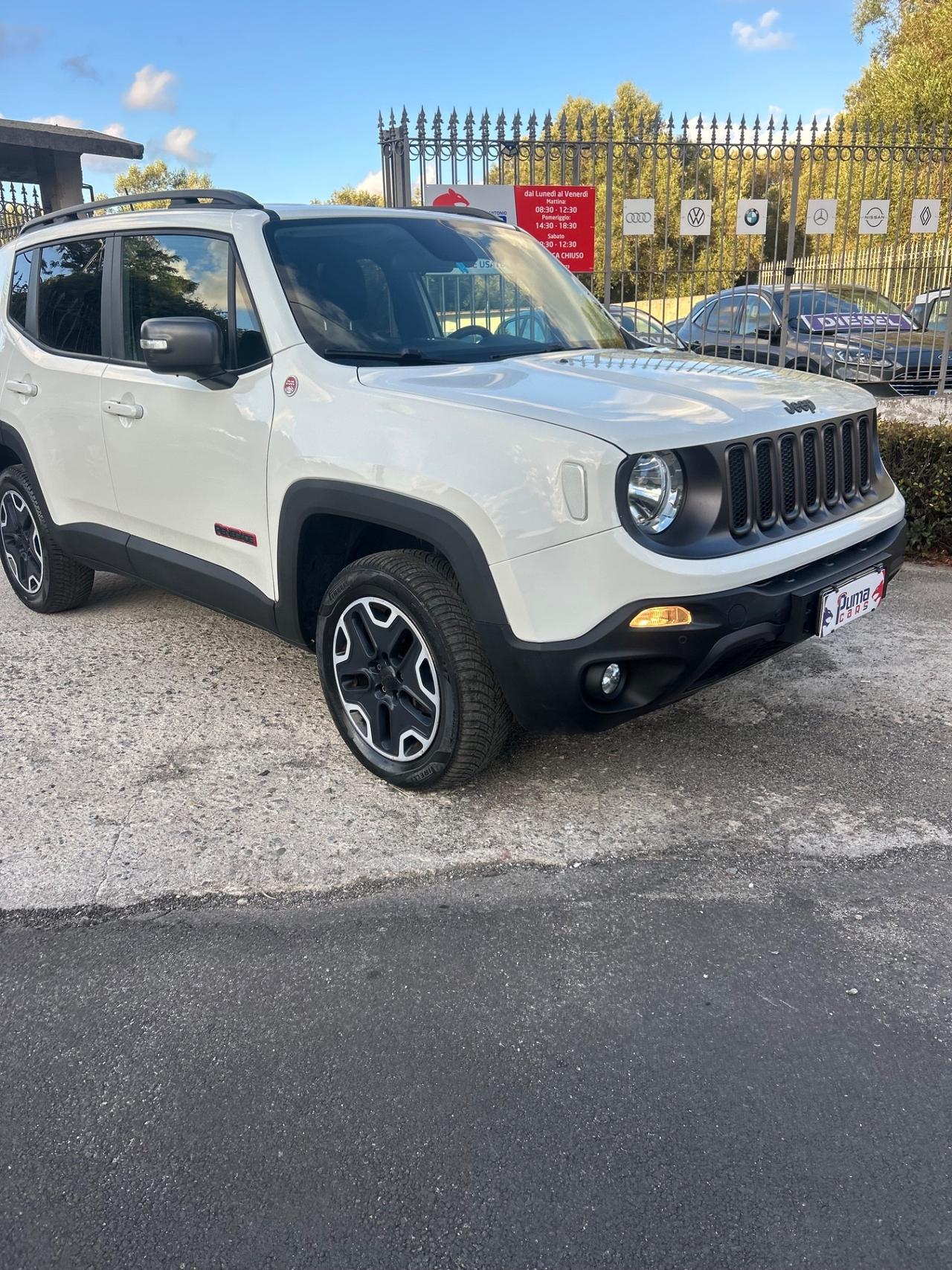 Jeep Renegade 2.0 Mjt 170CV 4WD Active Drive Low Trailhawk