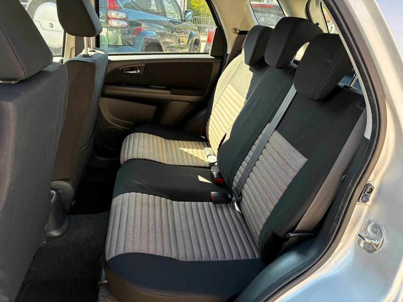 FIAT SEDICI 4x4 2.0MJT 135CV EURO5 6M - NEOPATENTATI