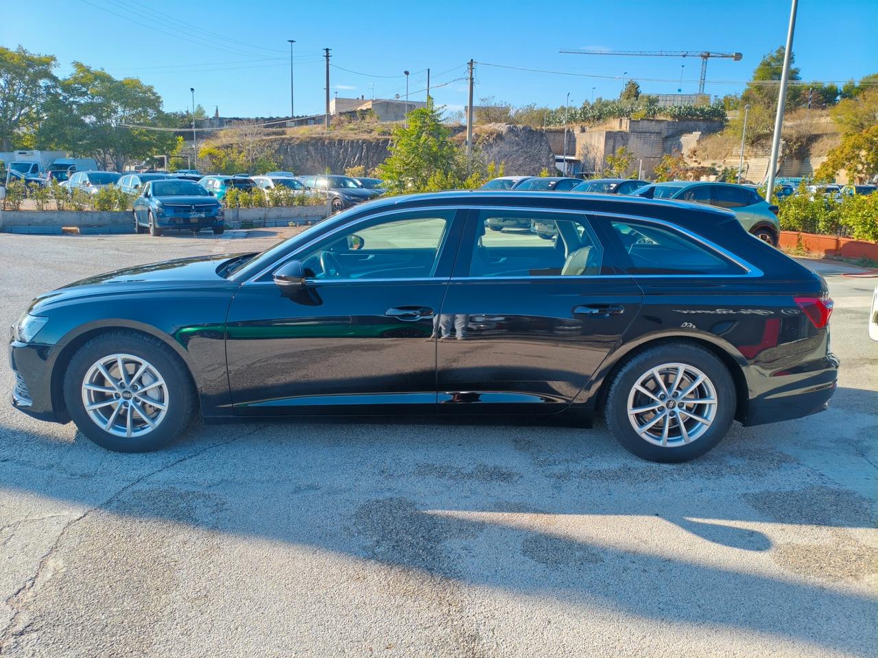 Audi A6 Avant 40 2.0 TDI S tronic Business