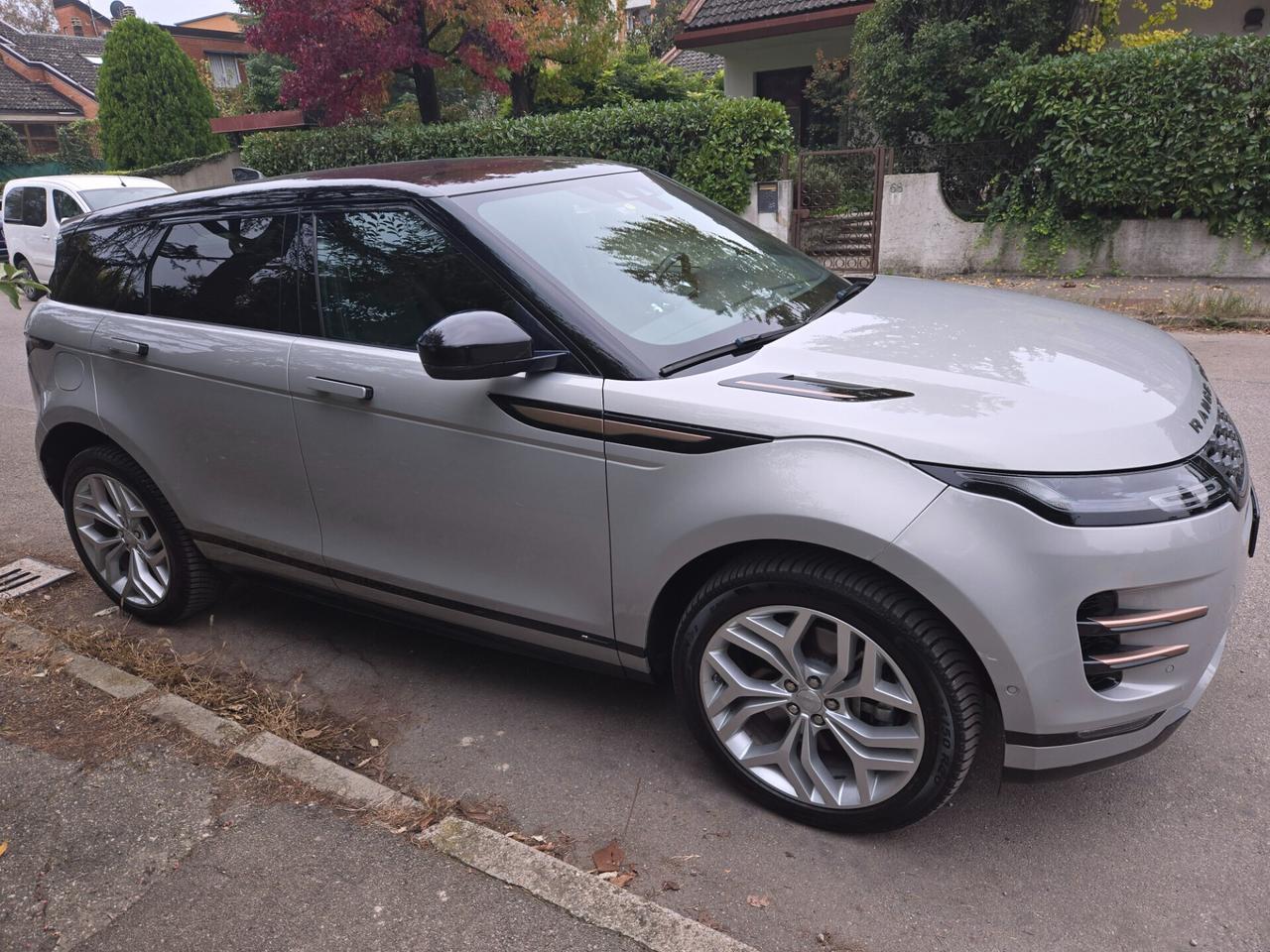 Land Rover Range Rover Evoque Range Rover Evoque 2.0D I4 180 CV AWD Auto R-Dynamic SE