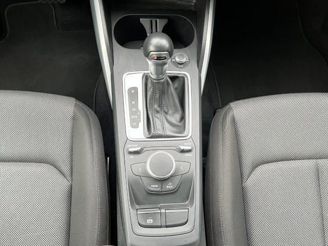 AUDI Q2 30 TDI S tronic Identity Black