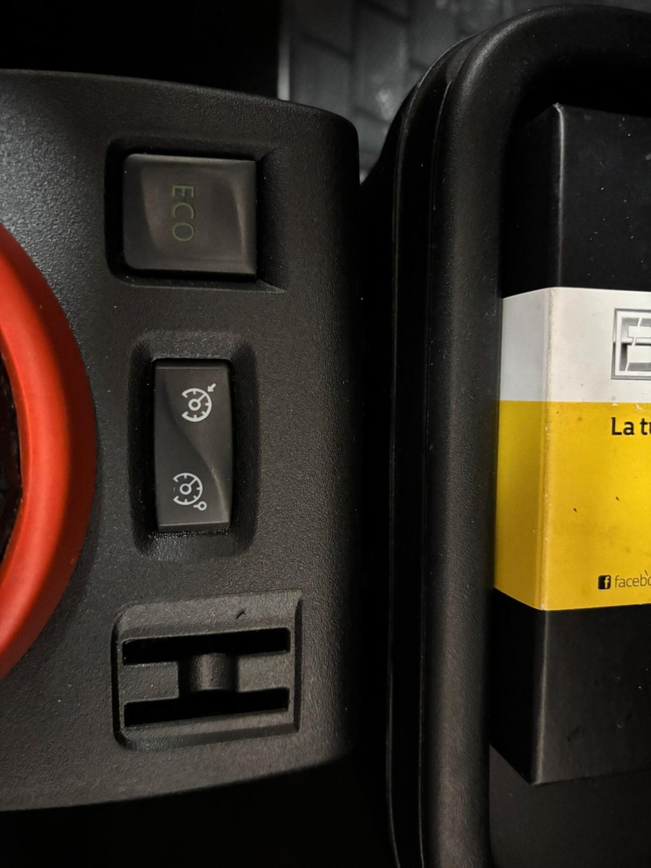 Renault Twingo TCe 110 CV Energy GT