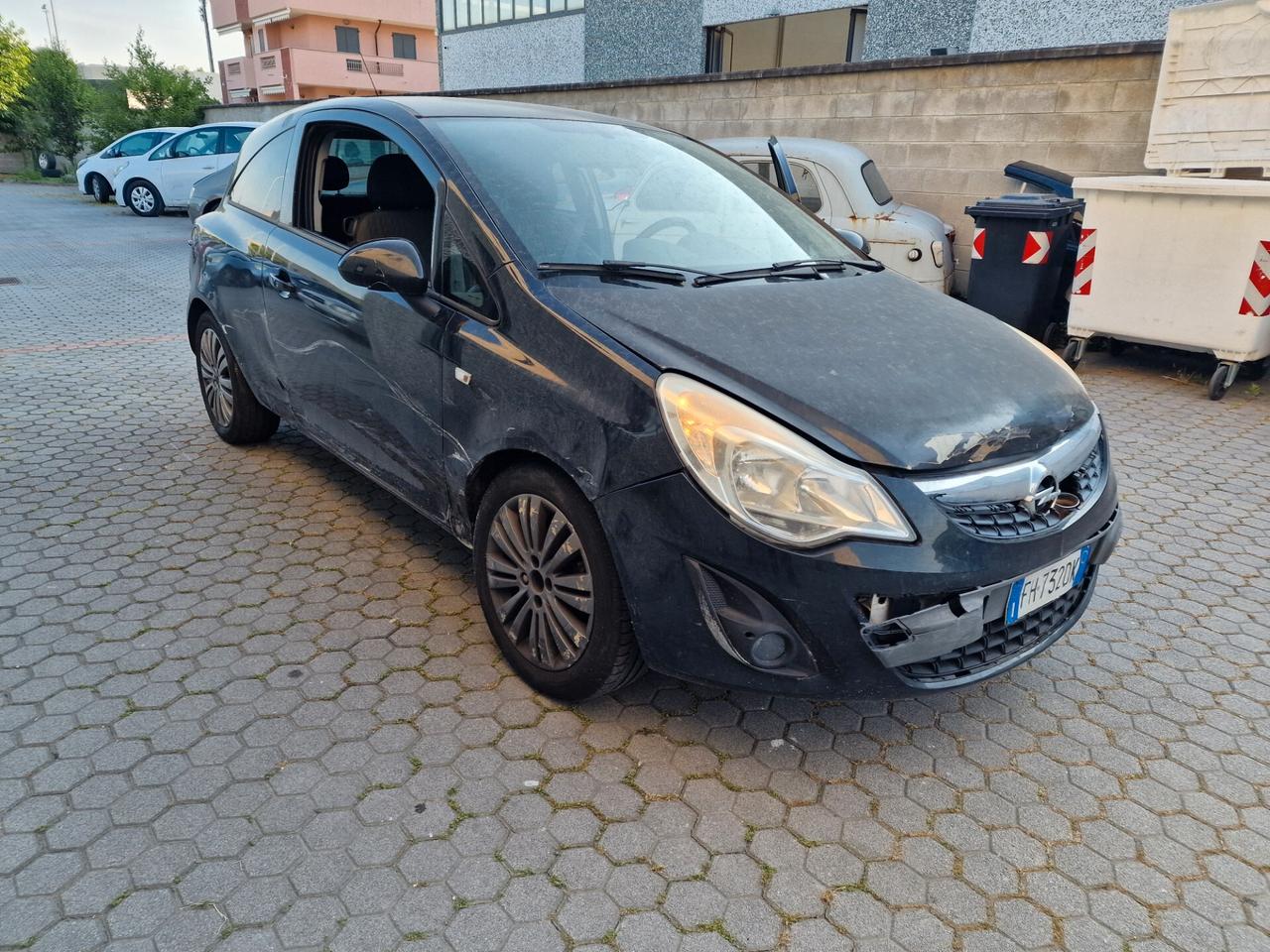 Opel Corsa 1.2 GPL per commercianti