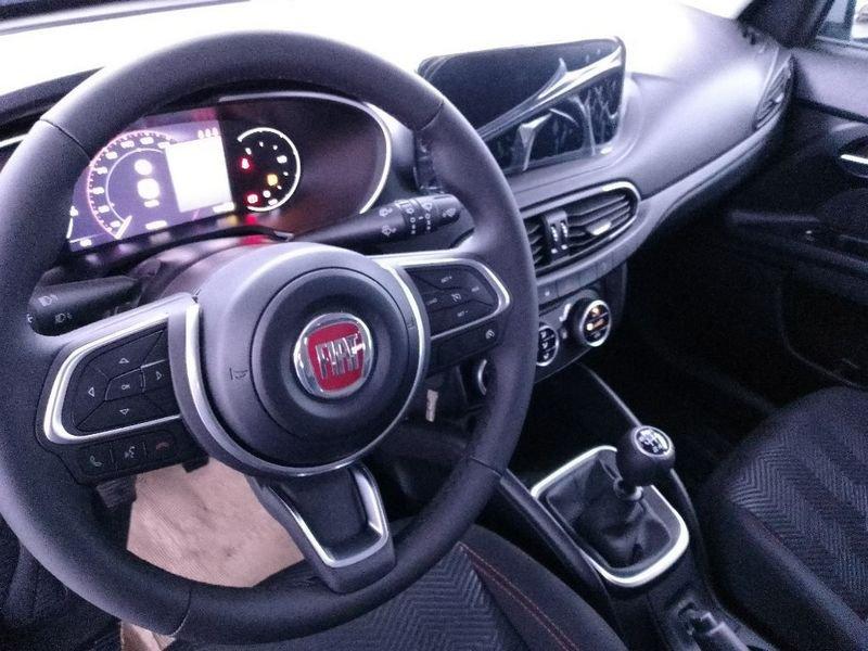 FIAT Tipo 5p 1.6 mjt Garmin s&s 130cv