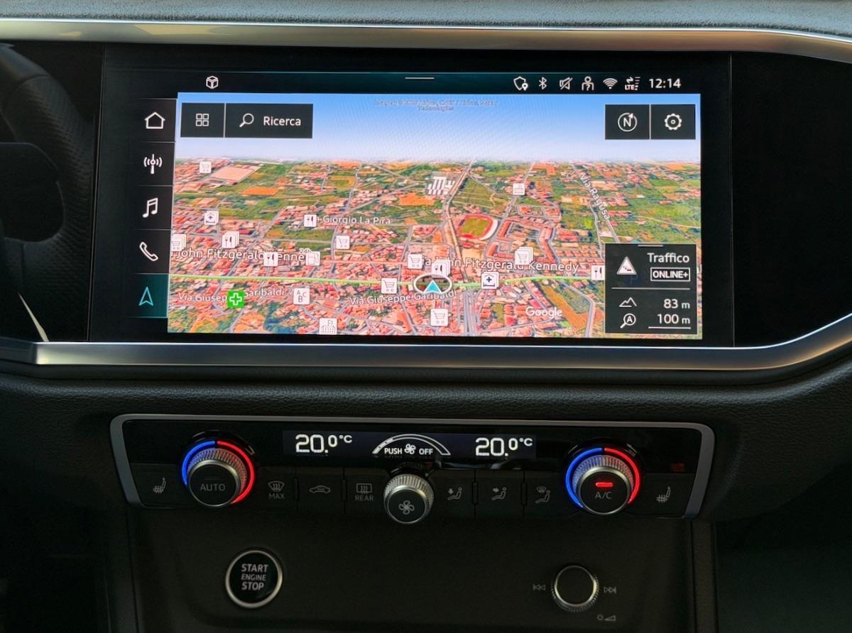 Audi Q3 Sportback 35TDI S-line Identity Black 150CV