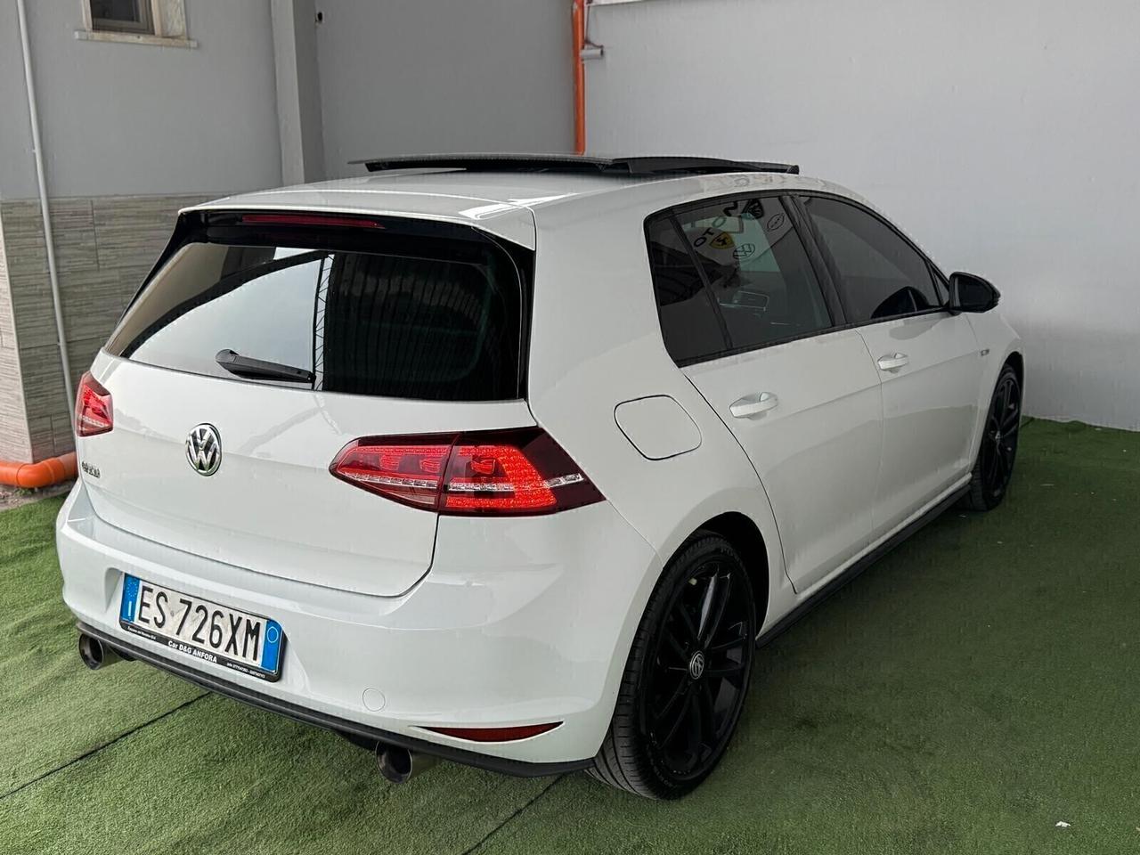 Volkswagen Golf 2.0 TDI DSG 5p. Highline BlueMotion Technology