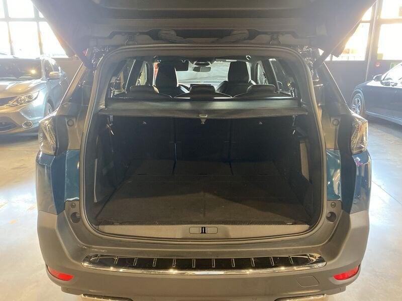 Peugeot 5008 BlueHDi 130 EAT8 S&S GT Pack