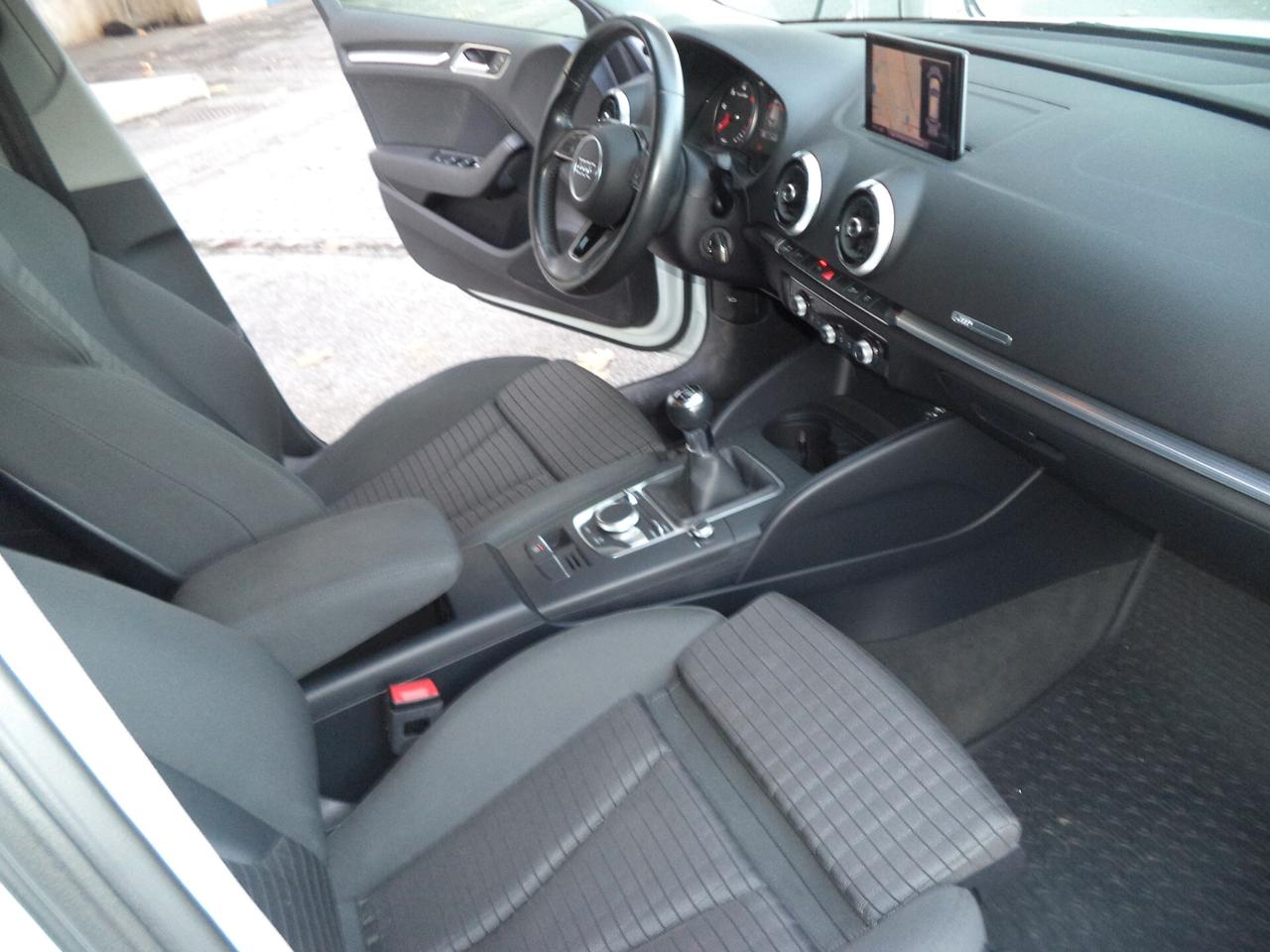 Audi A3 SPB 30 TDI S line edition CERCHI DA 18 OK NEOPATENTATI