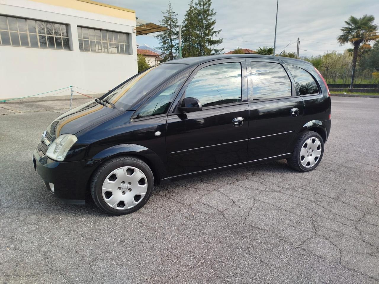 Opel Meriva 1.7 CDTI 101CV Cosmo