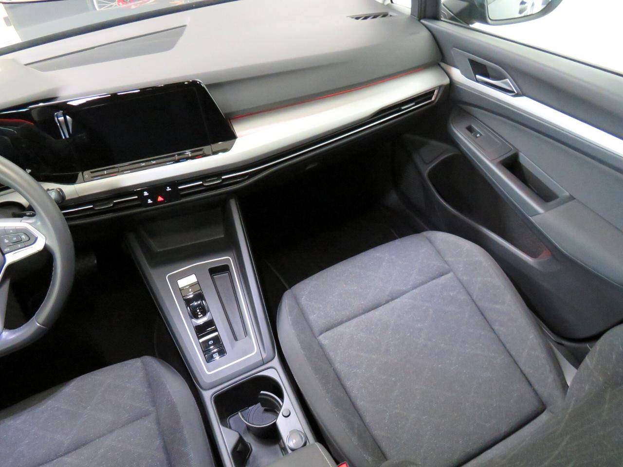 Volkswagen Golf 1.0 eTSI EVO DSG Life