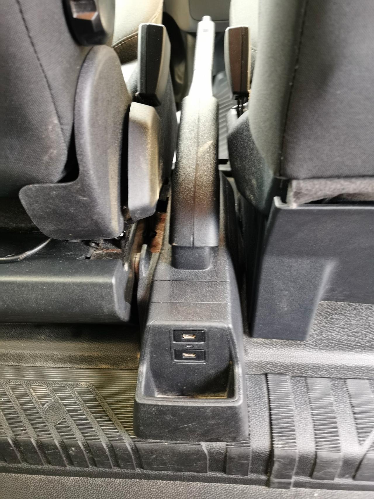 Ford Transit Custom 320 2.0 EcoBlue 130cv PC Combi Trend