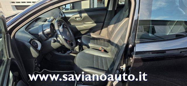 TOYOTA Aygo 1.0 VVT-i 69 CV 5 porte x-clusiv