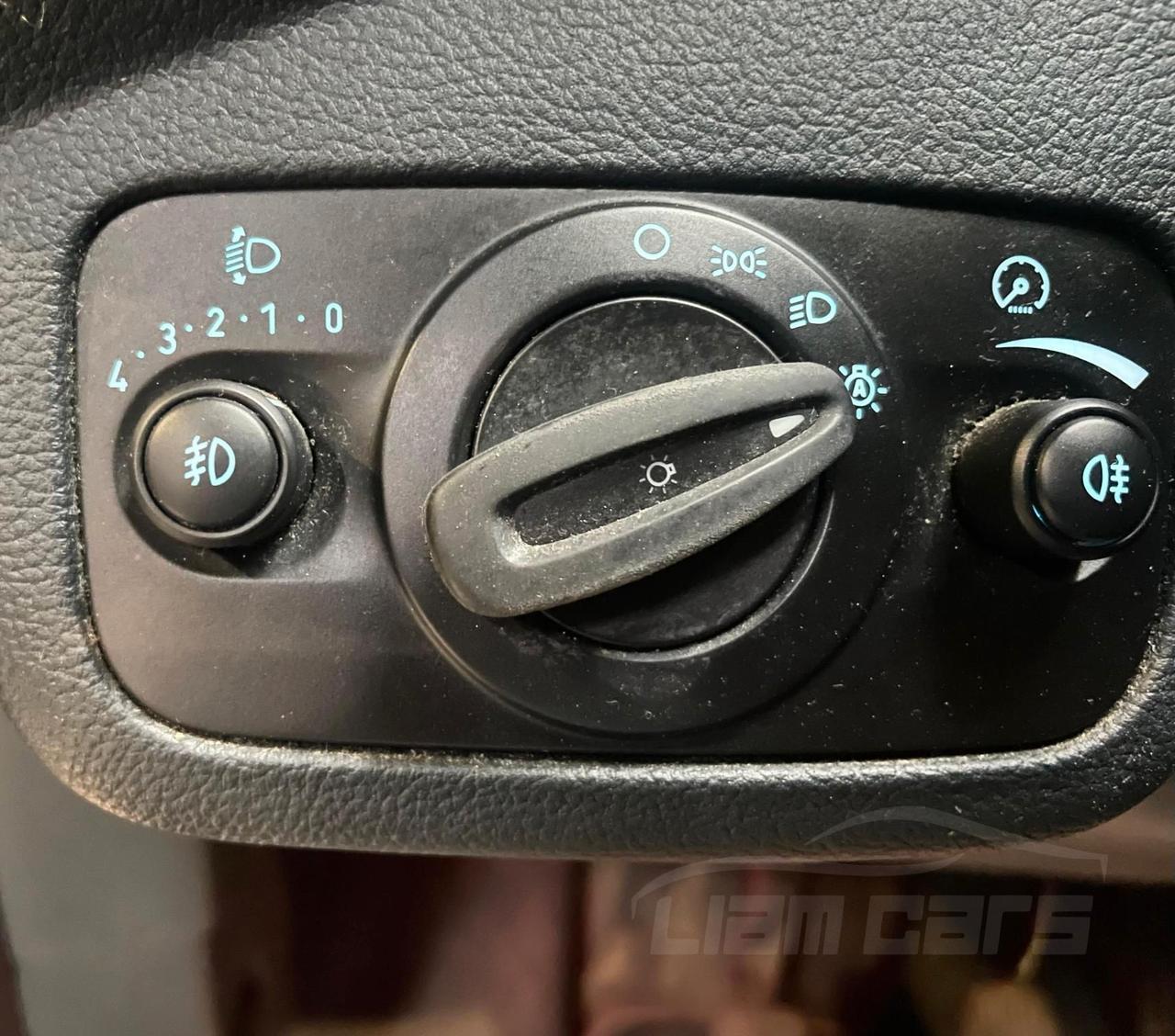 Ford C-Max 7 C-Max7 1.6 ecoboost Titanium 150cv