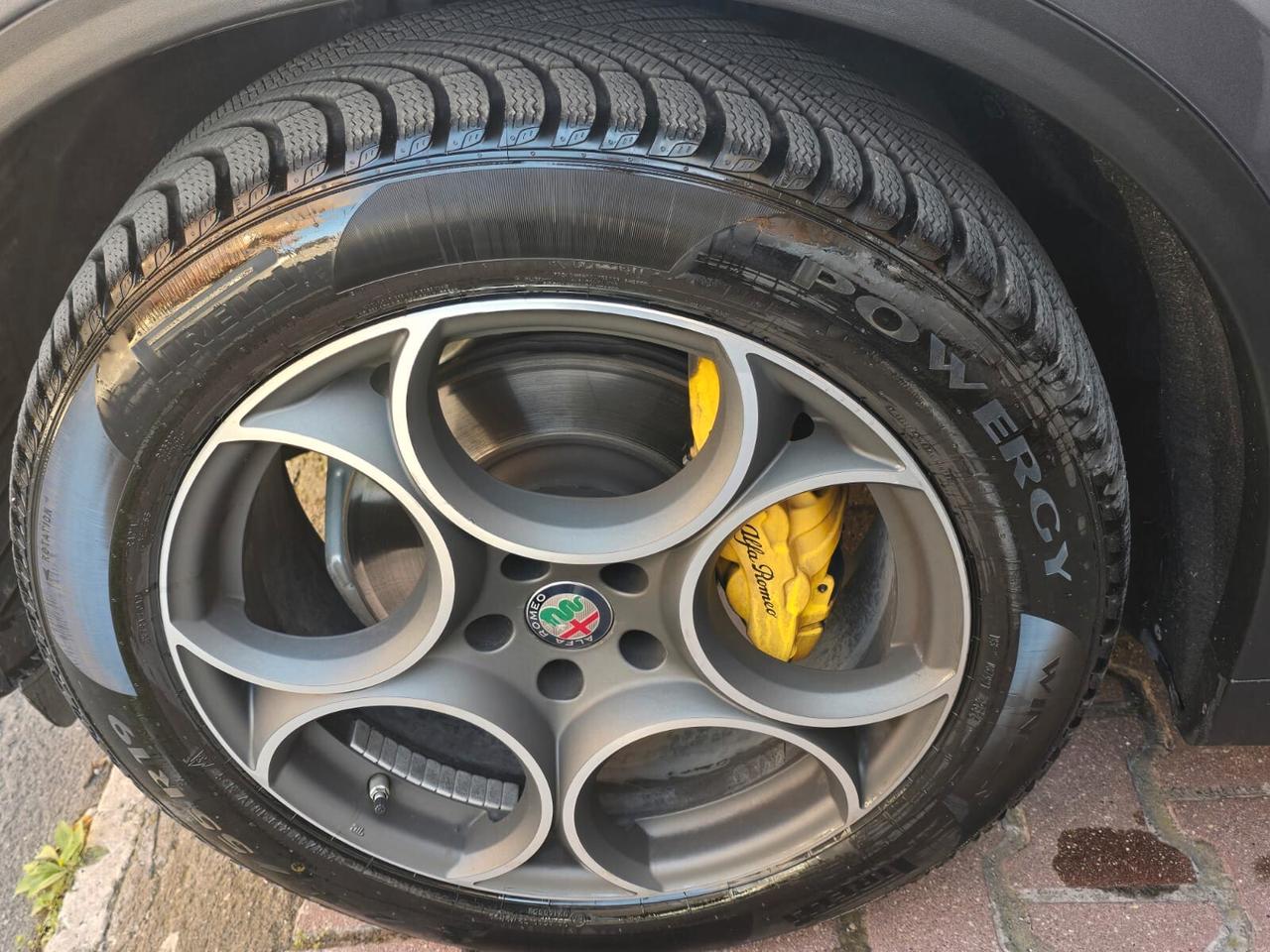 Alfa Romeo Stelvio 2.2 Turbodiesel 190 CV AT8 Q4 Sprint