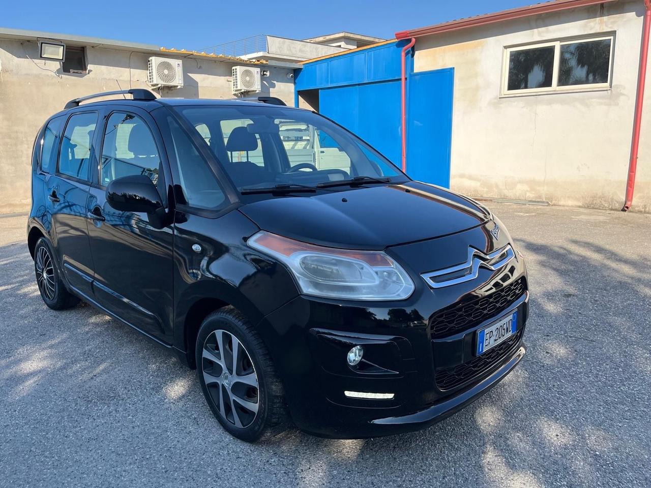 Citroen C3- Picasso -1.6 hdi - full-2013