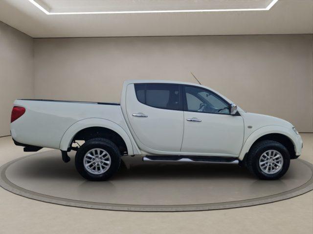 MITSUBISHI L200 2.4 DI-D/181CV Double Cab Intense Hp Mivec