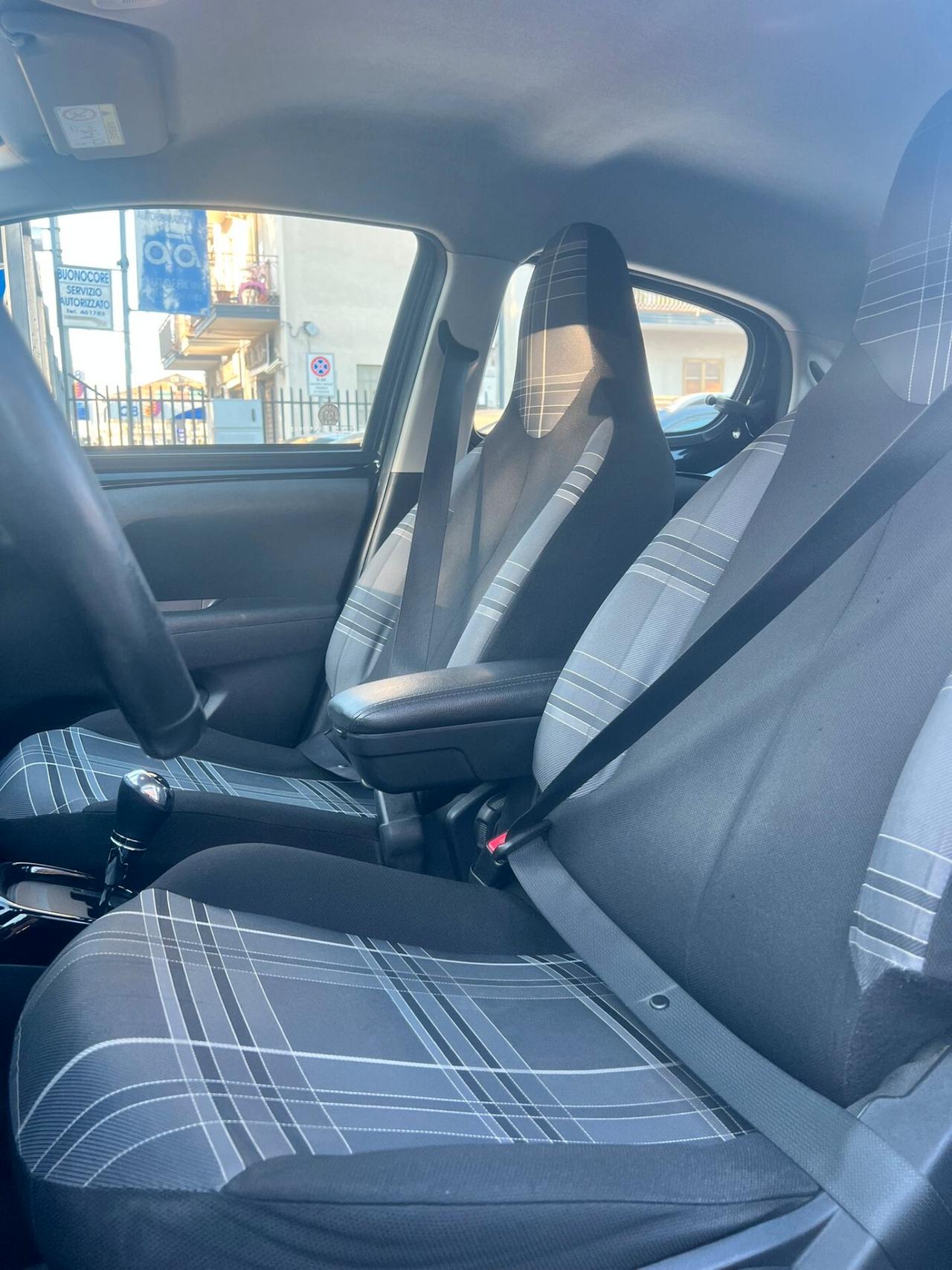 Peugeot 108 VTi 68 5 porte