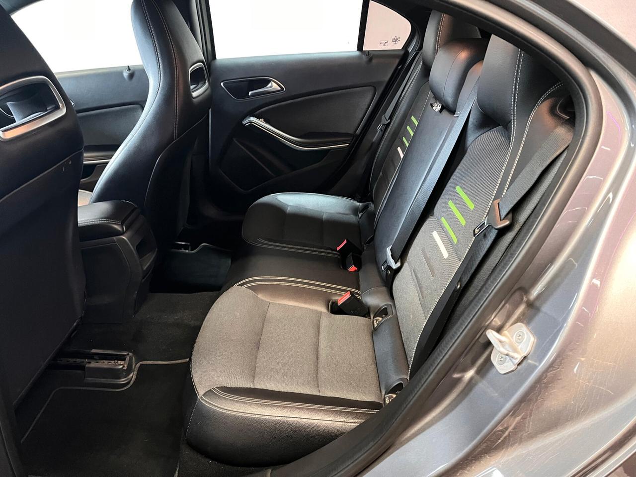 Mercedes-benz A 180 d Business