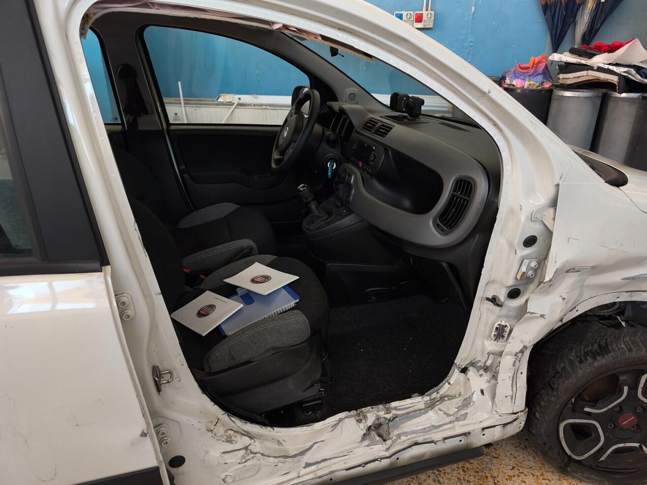 Fiat Panda 1.0 FireFly S&S Hybrid City Life INCIDENTATA