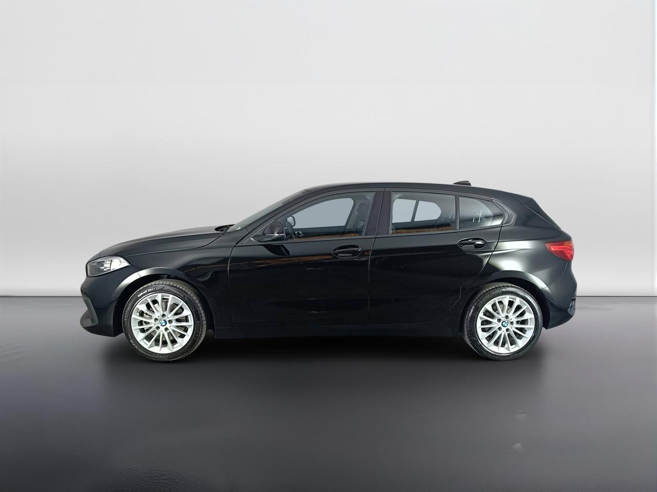 BMW Serie 1 F40 - 116d Business Advantage auto