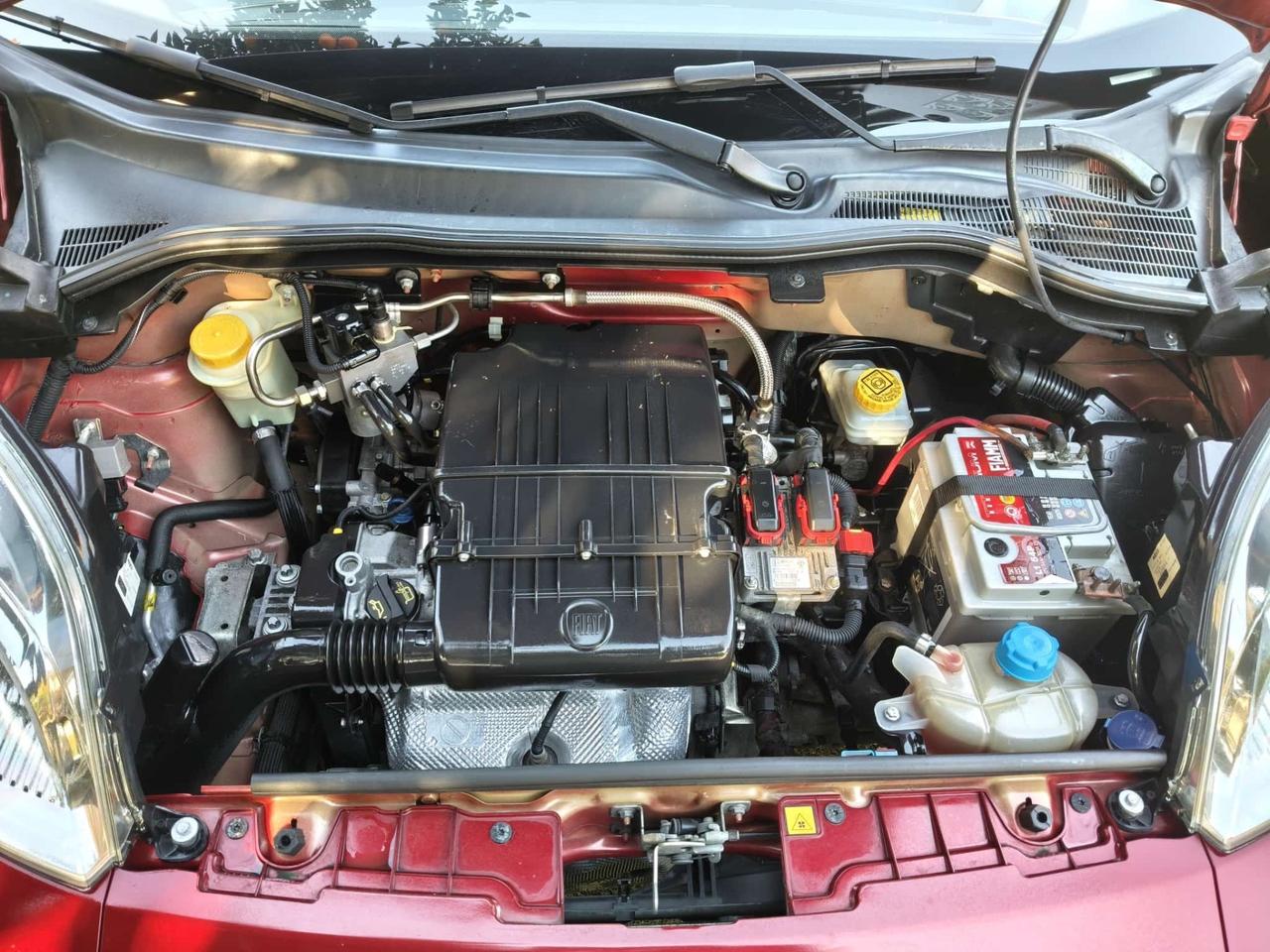 FIAT QUBO CON I POSTI A METANO FULL OPTIONAL