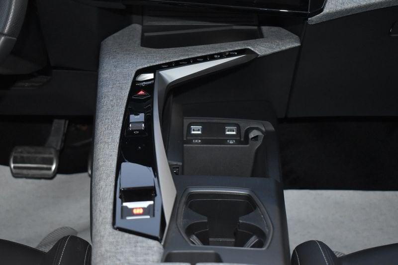 Peugeot 3008 Hybrid 145 Allure e-DCS 6