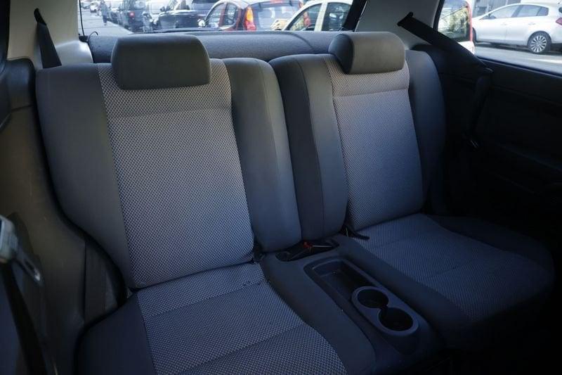 Volkswagen Fox Volkswagen Fox 1.2 Sport 40KW ANNO 2011