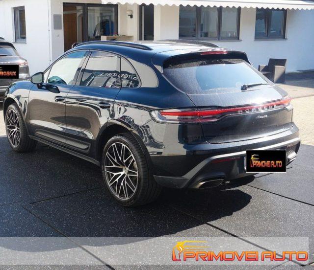 PORSCHE Macan 2.0