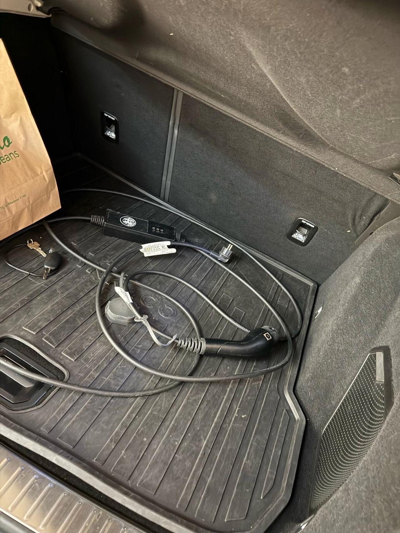 Lynk&co 01 PHEV