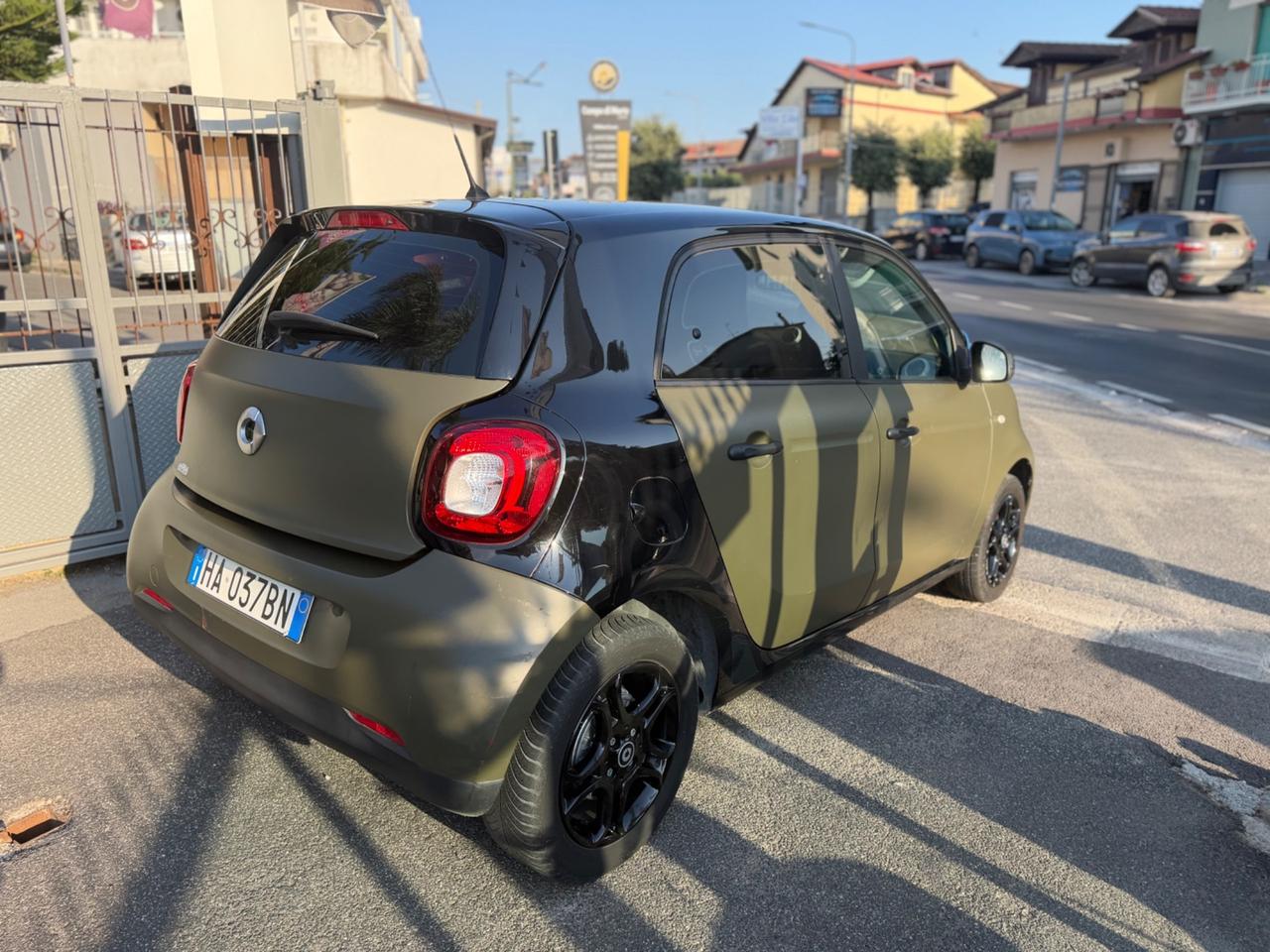 Smart ForFour 70 1.0 Passion