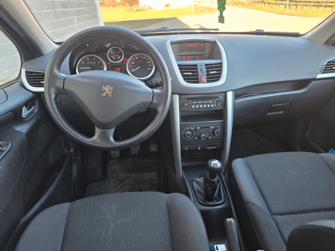 Peugeot 207 Plus 1.4 8V 75CV 5p. ECO GPL