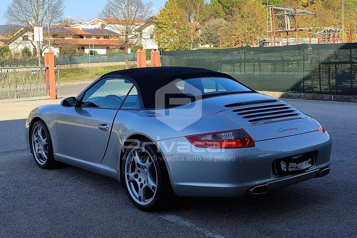 PORSCHE 911 Carrera Cabriolet