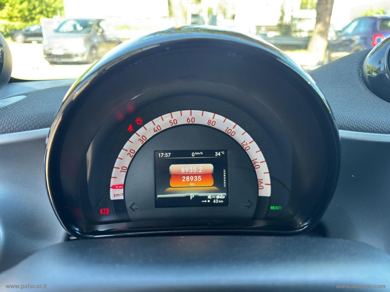 SMART fortwo EQ Parisblue