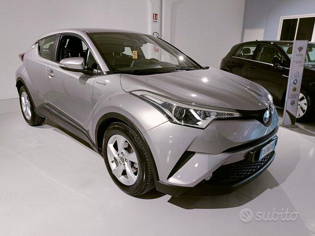 TOYOTA C-HR 1.8 Hybrid, AZIENDALE - 2019