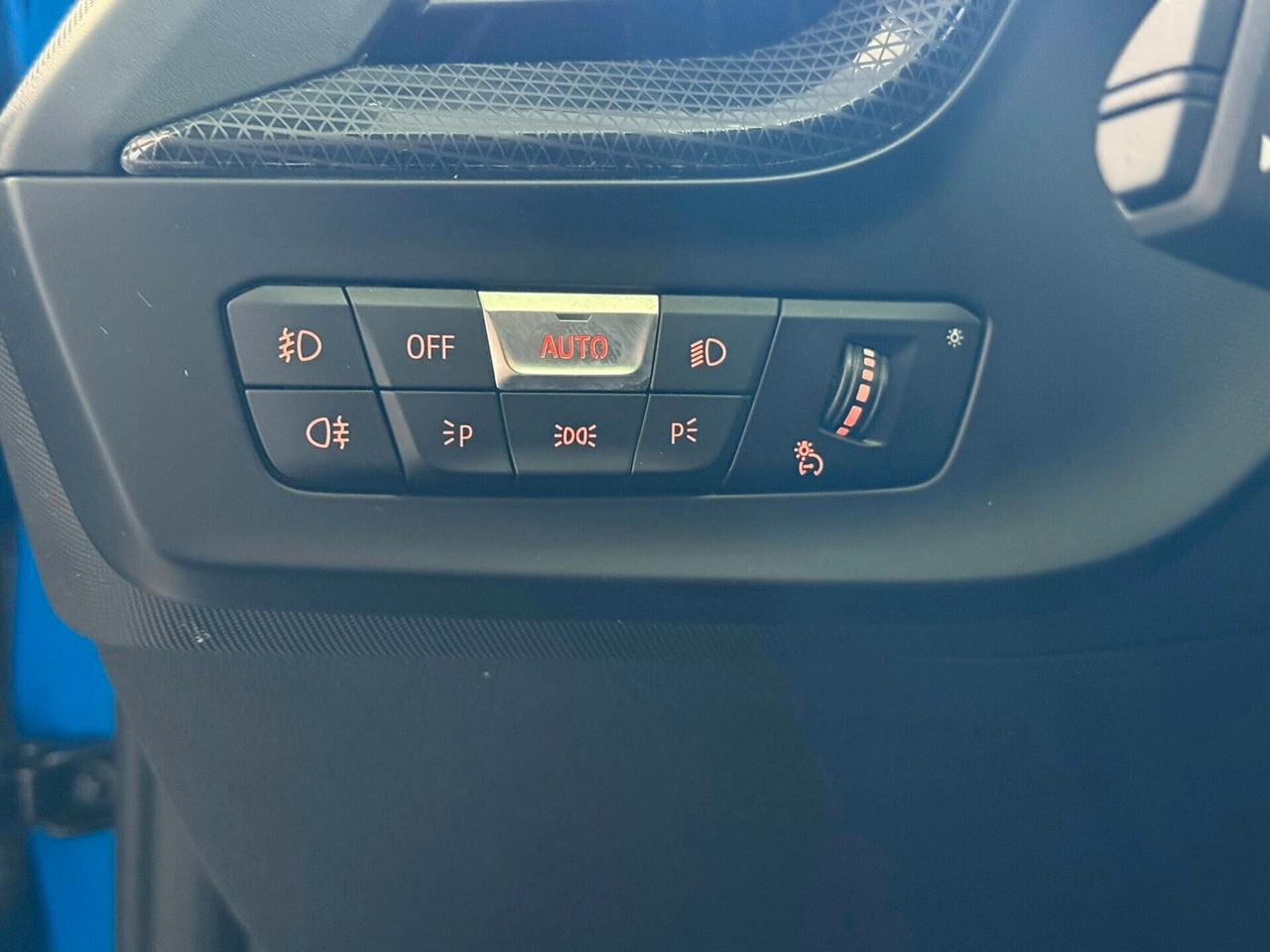 Bmw 118 118d 5p. Msport