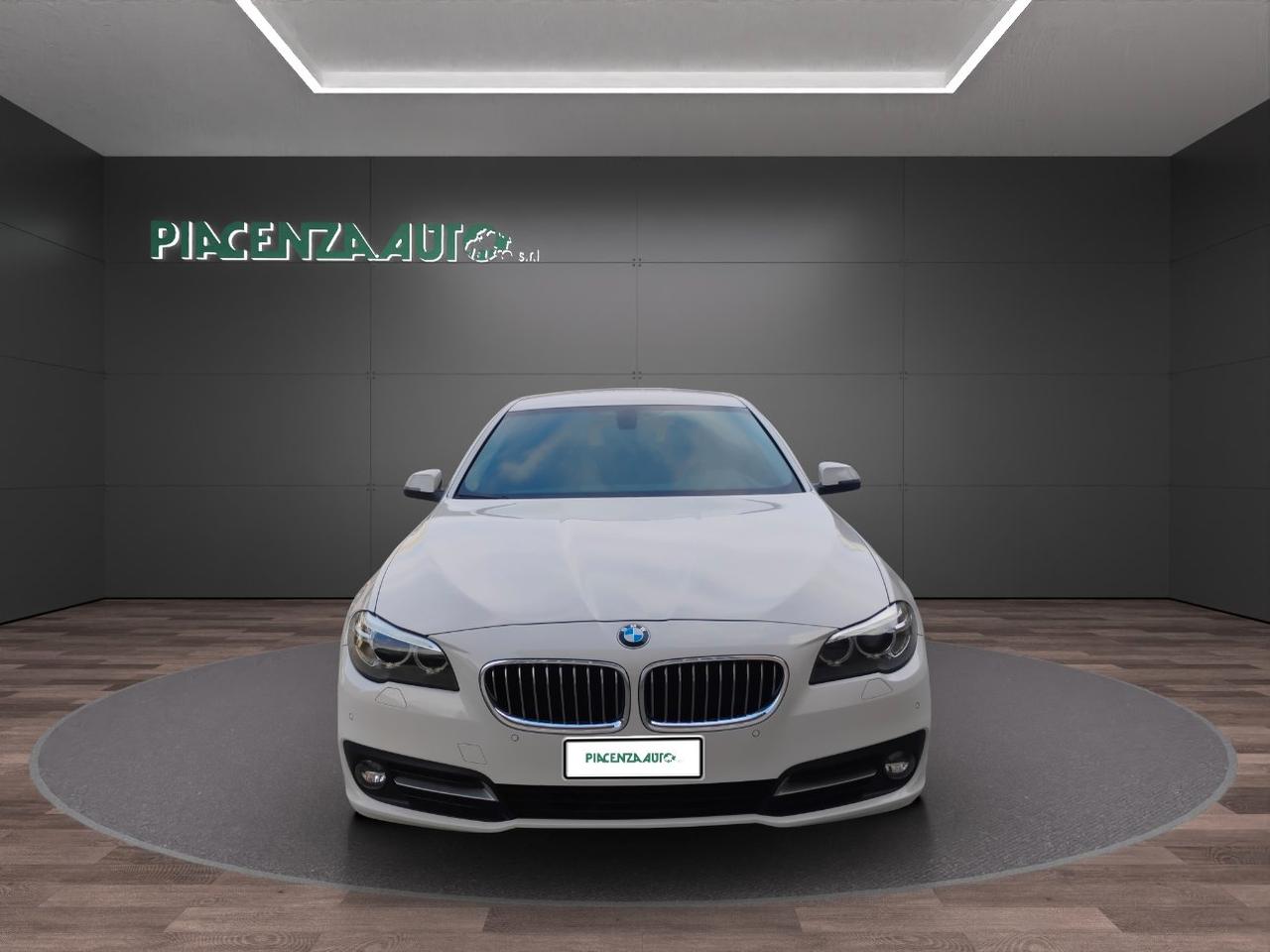BMW 520 d Touring Luxury 190cv.TELECAMERA.PELLE.NAVI.LED