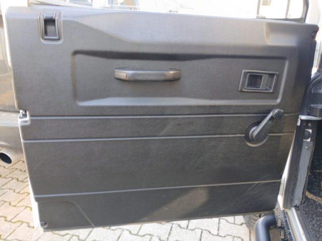 LAND ROVER Defender 90 2.5 Td5 Station Wagon S - N1 Neopatentati